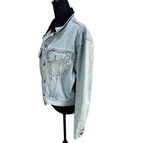 VTG 90's GUESS by George Marciano Light Wash Denim Jacket with Velvet Collar - Picture 9 of 10